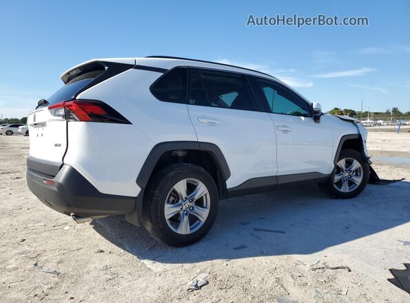 2T3W1RFV5RC261360 2024 TOYOTA RAV4 White უკანა მარჯვენა