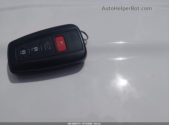 2T3W1RFV5RC273833 2024 TOYOTA RAV4 White Առջևի վահանակի տեսք