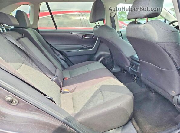 2T3W1RFV5RC274495 2024 TOYOTA RAV4 Gray Vista interior trasera