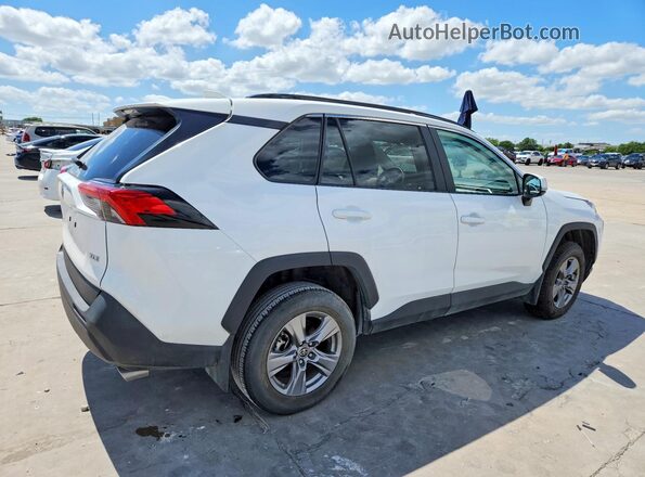 2T3W1RFV5RC295086 2024 TOYOTA RAV4 Белый Задняя правая четверть