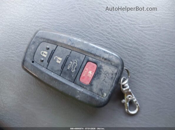 2T3W1RFV5SC328013 2025 TOYOTA RAV4 Silver წინა პანელის ხედი