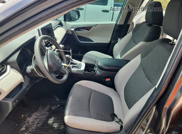 2T3W1RFV6PC223083 2023 TOYOTA RAV4 Gray Widok wnętrza z przodu