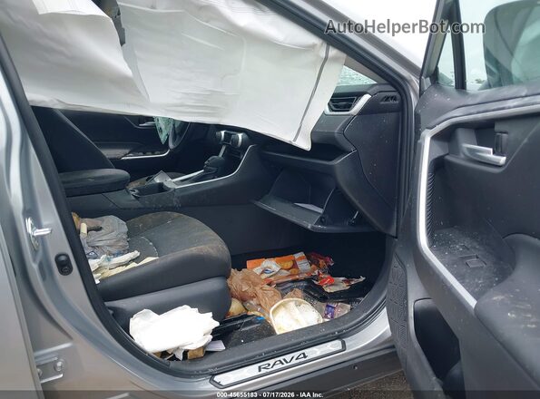 2T3W1RFV6SW414297 2025 TOYOTA RAV4 Silver Вид салону спереду