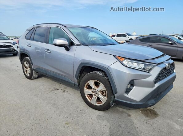 2T3W1RFV7LC053245 2020 TOYOTA RAV4 Gray Delantero derecho