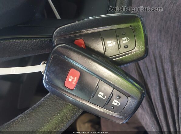 2T3W1RFV7LC084110 2020 TOYOTA RAV4 Серый Вид панели приборов