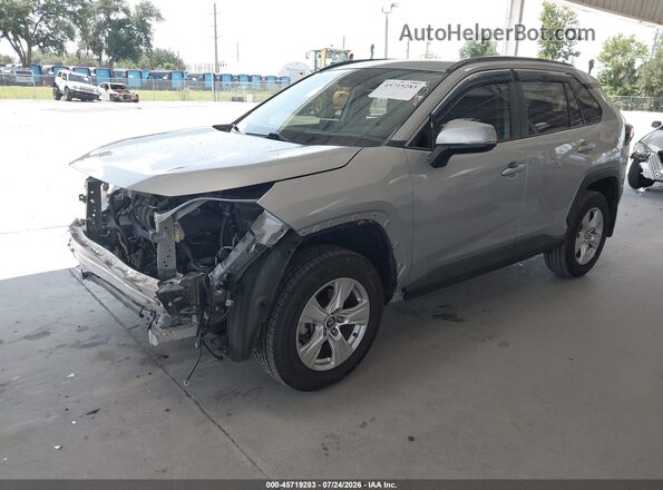 2T3W1RFV7LW090472 2020 TOYOTA RAV4 Silver Передня ліва чверть
