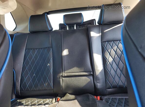 2T3W1RFV7PW267799 2023 TOYOTA RAV4 Black Widok tylnych siedzeń