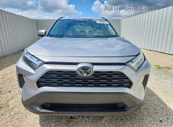 2T3W1RFV7SC334699 2025 TOYOTA RAV4 Silver Դիմացի տեսք