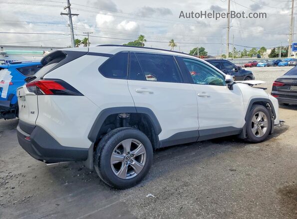 2T3W1RFV7SC350546 2025 TOYOTA RAV4 White Rear right