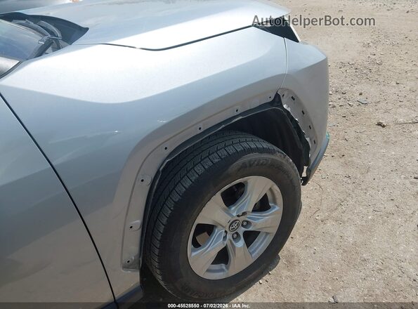 2T3W1RFV8LW082218 2020 TOYOTA RAV4 Серый Вид спереди