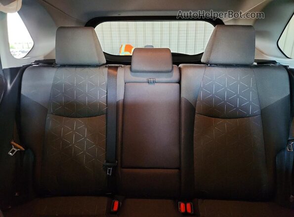 2T3W1RFV8MW177220 2021 TOYOTA RAV4 Gray Vista de los asientos traseros