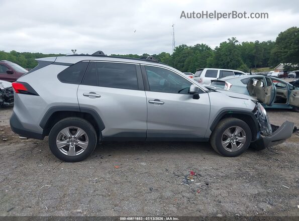 2T3W1RFV8NW230869 2022 TOYOTA RAV4 Silver Панорамний вид салону 360°
