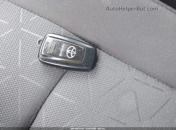 2T3W1RFV8PW251885 2023 TOYOTA RAV4 Silver წინა პანელის ხედი