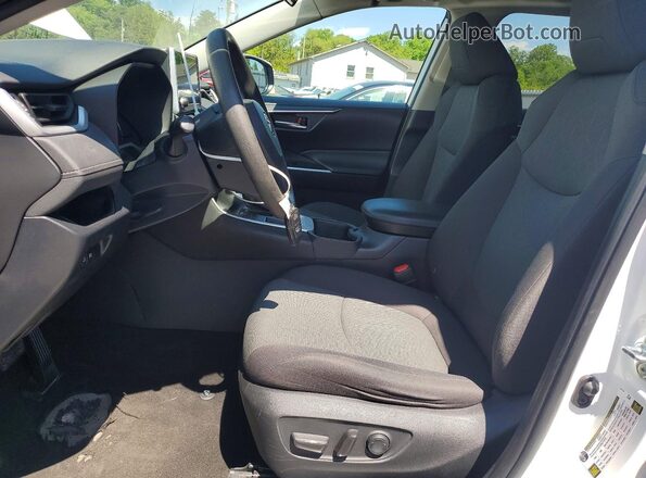 2T3W1RFV8PW280755 2023 TOYOTA RAV4 White Widok wnętrza z przodu