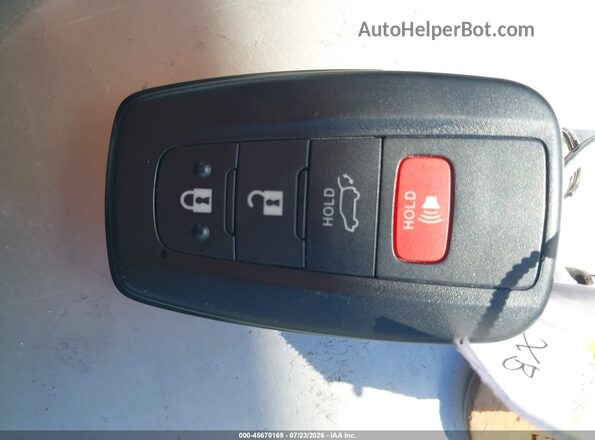 2T3W1RFV8SW437824 2025 TOYOTA RAV4 Blue Widok deski rozdzielczej