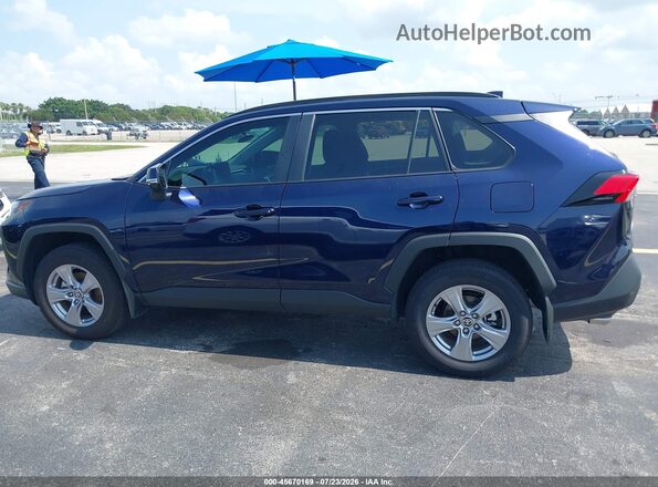 2T3W1RFV8SW437824 2025 TOYOTA RAV4 Blue Widok wnętrza 360 stopni