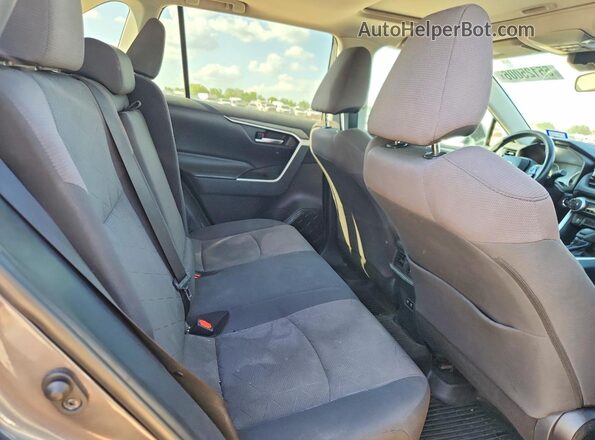2T3W1RFV9KC006197 2019 TOYOTA RAV4 Gray Rear interior view
