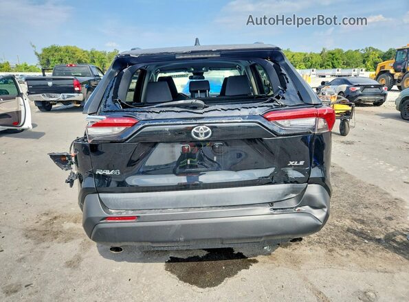 2T3W1RFV9MW141634 2021 TOYOTA RAV4 Black Widok z tyłu