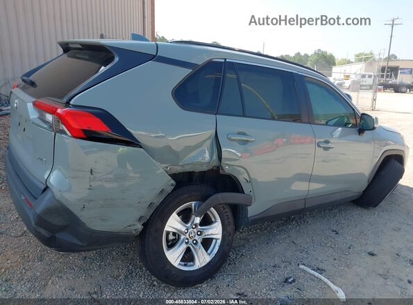 2T3W1RFV9MW185049 2021 TOYOTA RAV4 Gray Widok z przodu