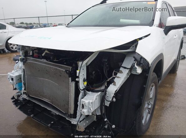 2T3W1RFV9NW193816 2022 TOYOTA RAV4 Белый Вид спереди