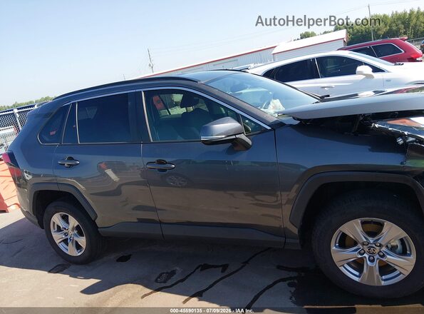 2T3W1RFV9NW235403 2022 TOYOTA RAV4 Gray Սալոնի հետևի տեսք