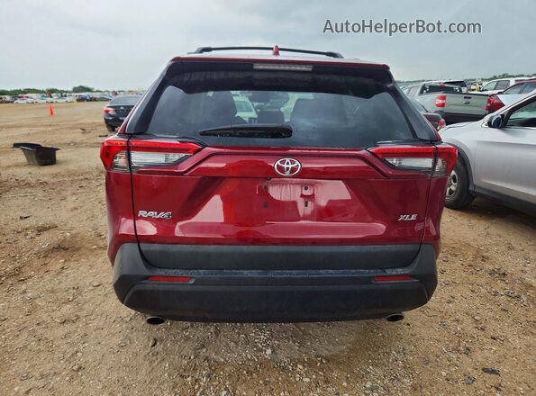 2T3W1RFV9RW328878 2024 TOYOTA RAV4 Red Widok z tyłu