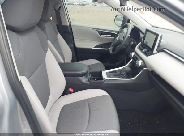 2T3W1RFV9RW363565 2024 TOYOTA RAV4 Gray Front interior view