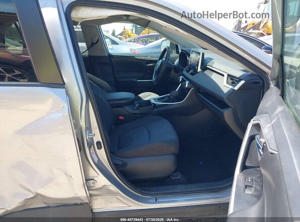 2T3W1RFVXKW005302 2019 TOYOTA RAV4 Silver Սալոնի դիմացի տեսք