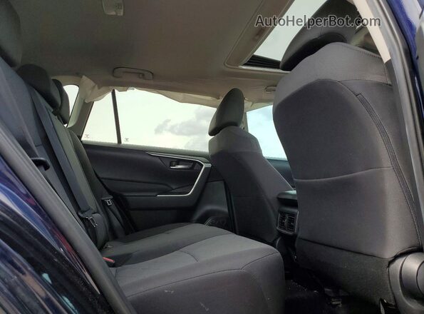 2T3W1RFVXLC082304 2020 TOYOTA RAV4 Blue Вид задньої частини салону