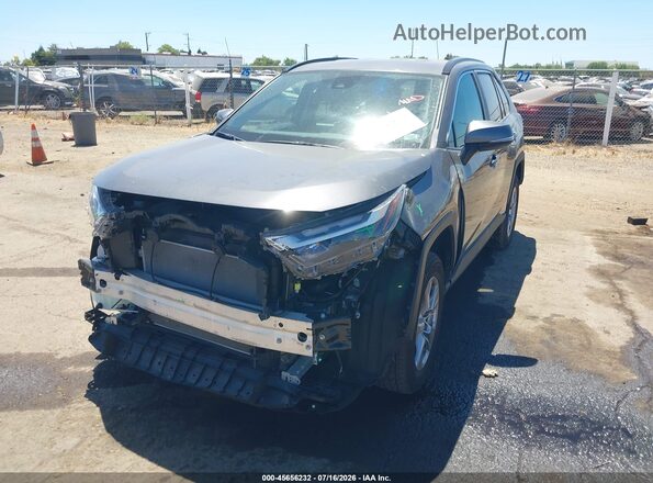 2T3W1RFVXSW393504 2025 TOYOTA RAV4 Gray Vista tres cuartos delantera izquierda