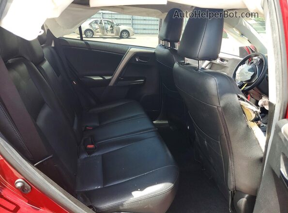 2T3WFREV0JW465621 2018 TOYOTA RAV4 Red უკანა სალონის ხედი