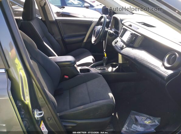 2T3WFREV0JW482581 2018 TOYOTA RAV4 Серый Вид салона спереди