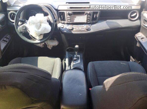 2T3WFREV0JW503347 2018 TOYOTA RAV4 White Вид панелі приладів