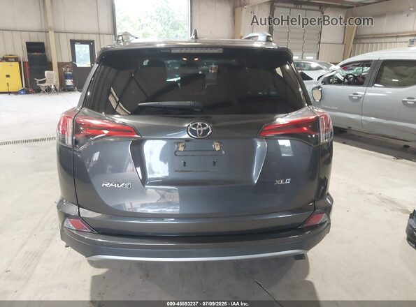 2T3WFREV0JW522268 2018 TOYOTA RAV4 Gray 