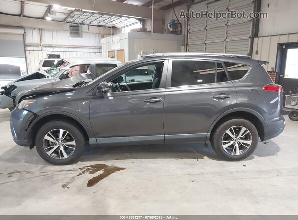 2T3WFREV0JW522268 2018 TOYOTA RAV4 Gray 