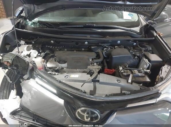 2T3WFREV0JW522268 2018 TOYOTA RAV4 Gray Widok z tyłu