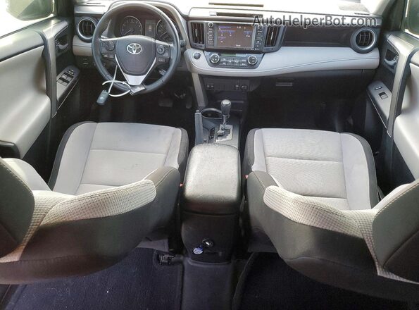 2T3WFREV1JW416122 2018 TOYOTA RAV4 Silver წინა პანელის ხედი