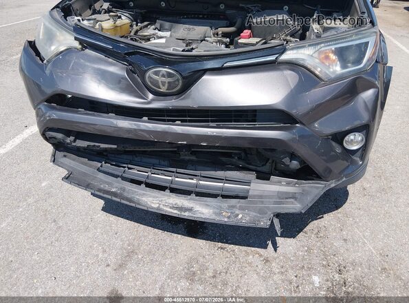 2T3WFREV3JW420978 2018 TOYOTA RAV4 Серый Вид спереди