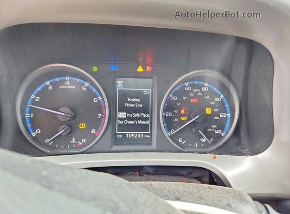 2T3WFREV4JW467761 2018 TOYOTA RAV4 White Widok zestawu wskaźników