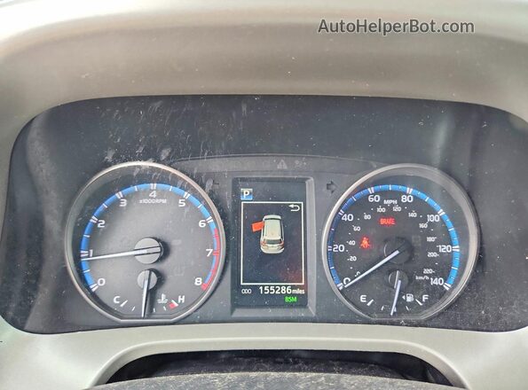 2T3WFREV4JW514710 2018 TOYOTA RAV4 Gray ხელსაწყოთა პანელის ხედი