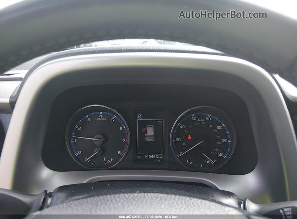 2T3WFREV5HW351639 2017 TOYOTA RAV4 Бордовый Вид задних сидений