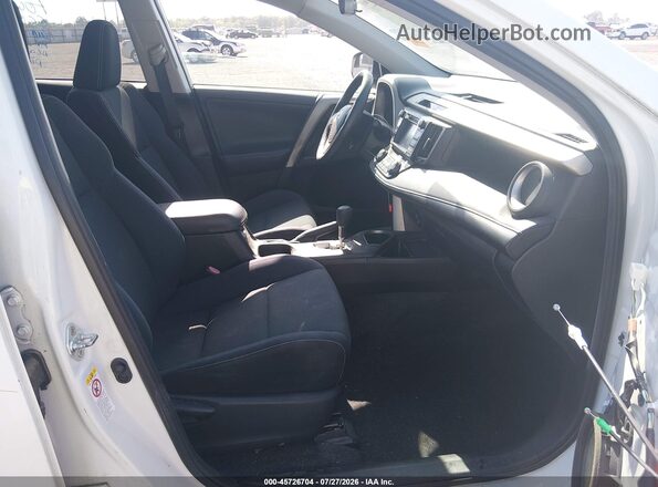 2T3WFREV6GW248017 2016 TOYOTA RAV4 White წინა სალონის ხედი