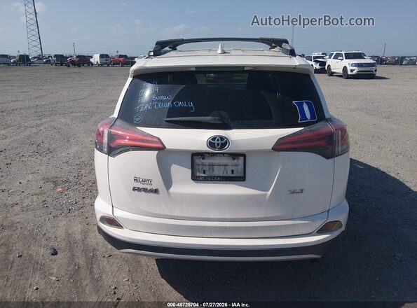 2T3WFREV6GW248017 2016 TOYOTA RAV4 White 
