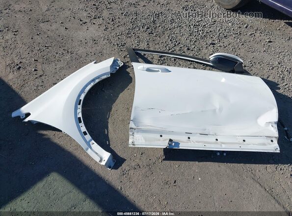 2T3WFREV6HW372192 2017 TOYOTA RAV4 White Սարքավորումների վահանակի տեսք