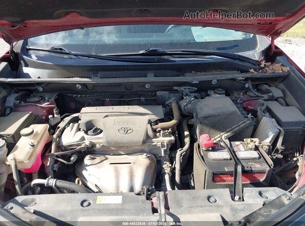2T3WFREV7JW503880 2018 TOYOTA RAV4 Red Widok z tyłu