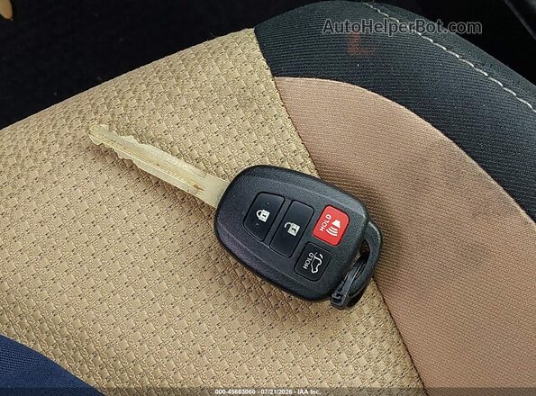 2T3WFREVXGW306629 2016 TOYOTA RAV4 Black წინა პანელის ხედი