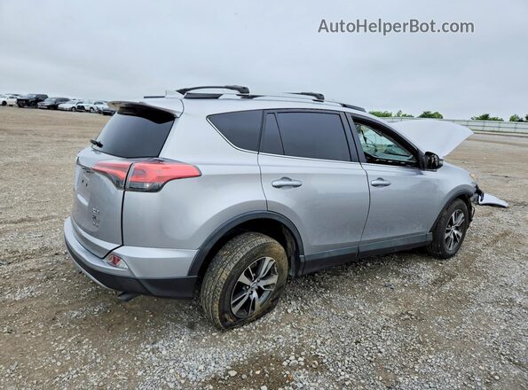 2T3WFREVXHW344878 2017 TOYOTA RAV4 Silver უკანა მარჯვენა