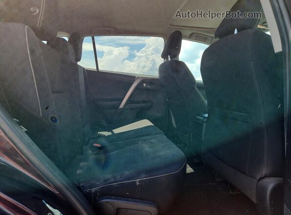 2T3WFREVXHW392896 2017 TOYOTA RAV4 Burgundy Вид задньої частини салону