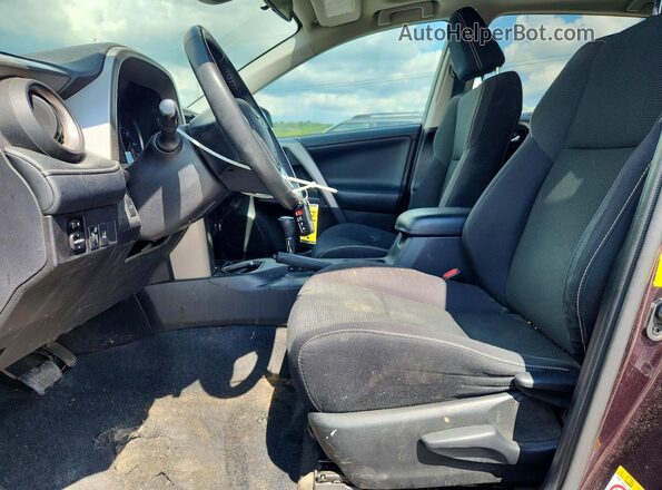 2T3WFREVXHW392896 2017 TOYOTA RAV4 Burgundy Вид салону спереду