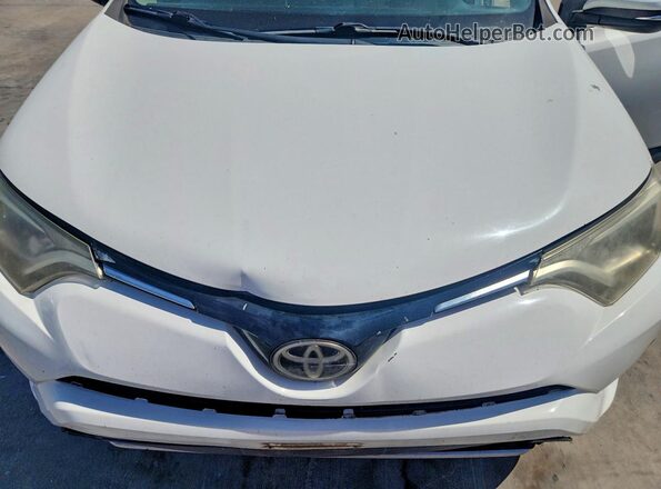 2T3WFREVXJW425496 2018 TOYOTA RAV4 White ძრავის განყოფილების ხედი
